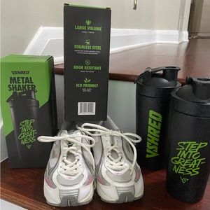 Avia Cantilever walking g shoes (Women’s size 6) and 2 VSHRED shakers